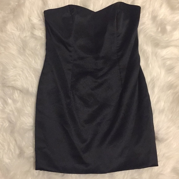 Cape and dress  goes as a set very unique!! - Picture 2 of 8